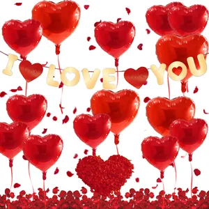 Kit déco Saint-Valentin avec bannière I Love You, ballons cœur rouges et pétales