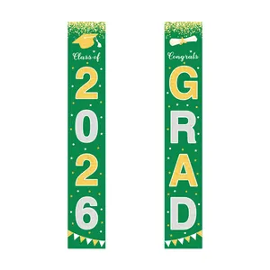 Groene en gouden 2026 afstudeer banners set met Class of 2026 en Congrats GRAD teksten