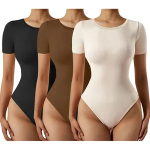 Dreierpack kurzärmelige gerippte Yoga-Bodys in den Farben Schwarz, Dunkelbraun und Beige
