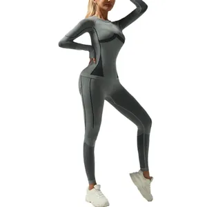 Women's seamless thermal base layer set in dark grey for skiing and fitness training