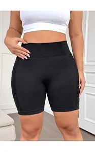 Détail du short de cycliste noir sans couture à taille haute avec mesh respirant