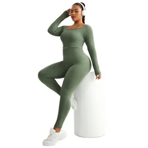 Olijfgroene yoga set met crop top met lange mouwen en legging met hoge taille