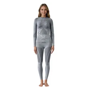 Completo intimo termico grigio da donna per sci e sport all'aperto senza cuciture