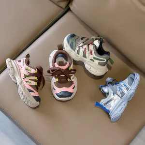Baskets respirantes pour enfants en trois couleurs avec semelles épaisses antidérapantes