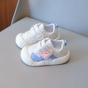 White and blue baby walking shoes with cartoon bear design and anti-collision rubber toes