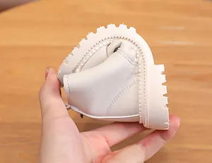Detail shot showing the high flexibility and soft non-slip sole of kids' leather boots