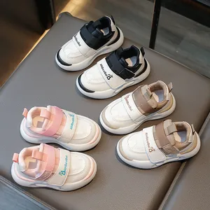 Baskets de Mode pour Enfants Garçons Filles Impression de Lettres Chaussures de Course Décontractées Respirantes Antidérapantes avec Scratch