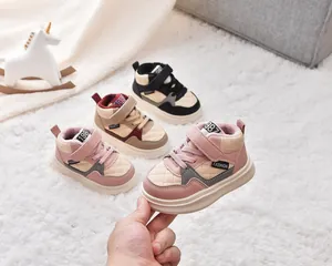 Baskets montantes d'hiver pour enfants doublées polaire avec velcro et semelle antidérapante