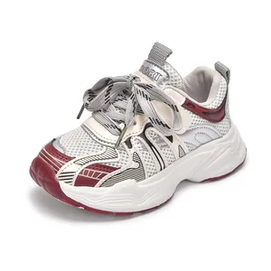 Baskets chunky pour enfants avec maille blanche, bordure en cuir rouge et semelle épaisse