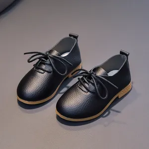 Classic black litchi pattern leather oxford shoes for children with lace-up design