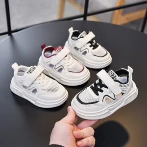 Kids lightweight sporty sandals with mesh material and hook-and-loop closure