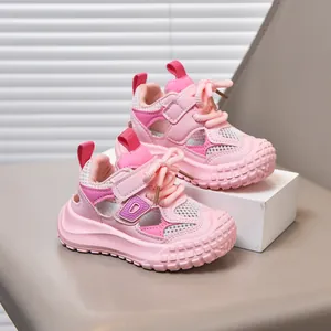 Sandali sportivi in mesh rosa per bambini con velcro e suola spessa antiscivolo
