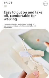 Detail von Baby Mary Jane Schuhen mit Kirschstickerei und Klettverschluss für Kinder
