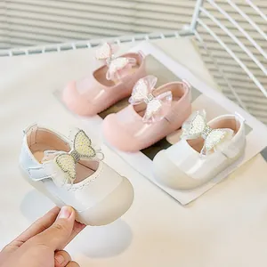 Chaussures Mary Jane roses pour petites filles avec décoration de nœud en dentelle et perles