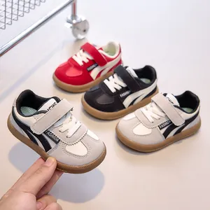 Baskets décontractées pour enfants avec velcro et semelles en caoutchouc antidérapantes