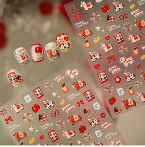 Détails des autocollants à ongles rouge du Nouvel An chinois avec chevaux et motifs