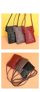 Détails des sacs de téléphone en cuir à motif crocodile en noir, gris et rouge