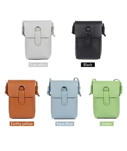 Echt lederen crossbody telefoontassen met litchi-patroon in vijf kleuren op een witte basis