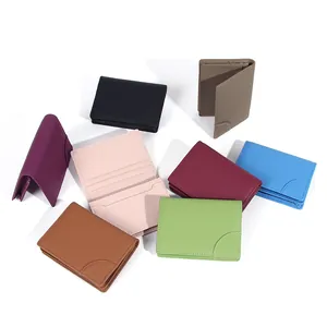 Minimalistische echt lederen pasjeshouder in diverse kleuren met klassiek lychee patroon