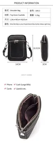 Dettaglio borsa per cellulare in pelle con dimensioni 14x3x18,5cm e struttura interna