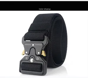 Detailansicht einer 4,3 cm Nylon-Taktikgürtelschnalle mit 12KN und 24KN Zugfestigkeit