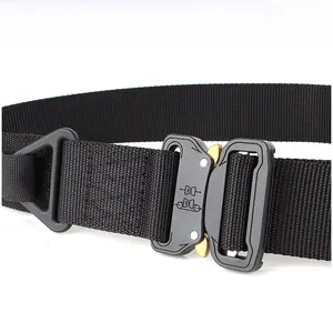 Detail of 4.5cm nylon tactical belt buckle with quick release mechanism and D-ring