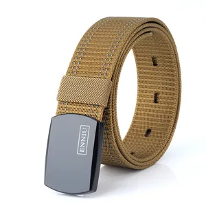 Ceinture tactique en nylon avec boucle noire mate robuste et trous de réglage fins