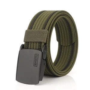Ceinture en toile de nylon vert armée pour homme avec boucle automatique noire mate