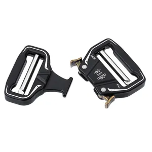 Close-up of FA38 5KN tactical cobra buckle with quick release metal hardware