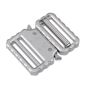 Macro view of 39mm quick-release tactical belt buckle with 3KN and 6KN tension markings