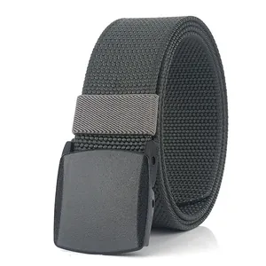 Ceinture en toile de nylon gris foncé pour hommes avec boucle automatique noire solide