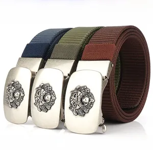 Zinc alloy automatic buckle with embossed lion head and thick nylon canvas texture