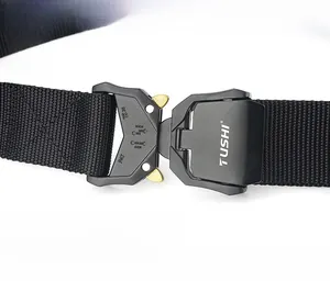 Détail de la ceinture tactique en nylon de 3,8 cm avec boucle en alliage d'aluminium