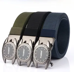 Détail de ceintures en nylon à séchage rapide avec boucles automatiques en métal