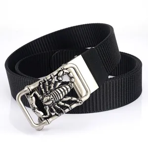 Herren-Gürtel aus schwarzem Nylon mit 3D-Skorpion-Schnalle in antikem Silber-Finish