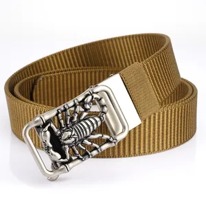 Taktischer khakifarbener Nylon-Stoffgürtel für Herren mit Vintage-Skorpion-Metallschnalle