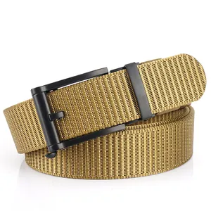 Ceinture tactique en nylon kaki avec boucle automatique en métal noir mat