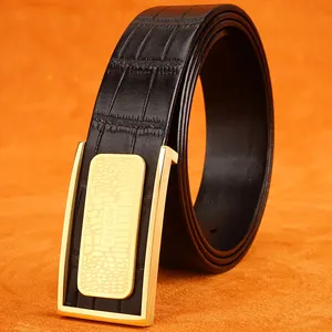 Cintura da uomo in pelle nera a grana coccodrillo con fibbia automatica dorata da lavoro
