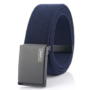 Cintura elastica intrecciata blu scuro con fibbia automatica nera e marchio