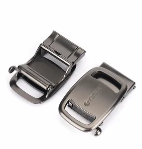 Detailed close-up of zinc alloy automatic belt buckle with brushed metal texture