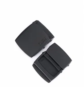 Détail de la boucle automatique en alliage de zinc noir mat pour ceintures élastiques