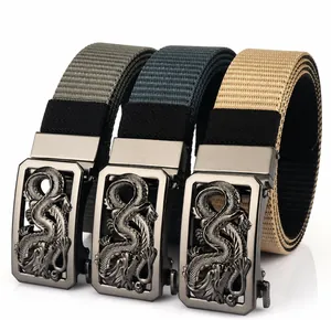 Détails de ceintures en nylon avec boucles en alliage de zinc et motifs de dragon gravés