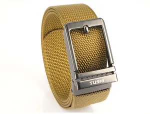 Close-up of khaki elastic nylon belt with gun-gray frosted metal buckle and TUSHI logo