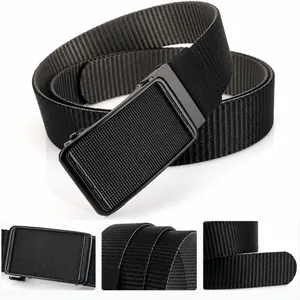 Vue détaillée de la ceinture tactique en nylon pour hommes avec boucle automatique en métal