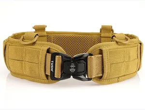 Vue détaillée de la ceinture tactique en nylon avec système MOLLE et boucle en métal
