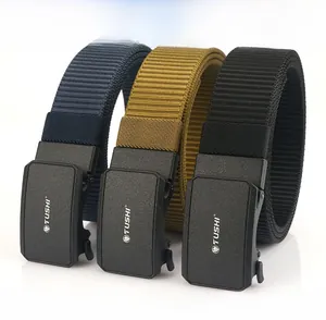 Trois ceintures en nylon pour hommes en bleu marine, kaki et noir avec boucle automatique