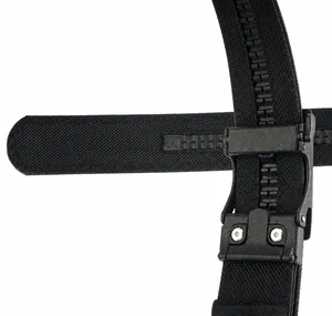 Λεπτομέρεια macro από ανθεκτική νάιλον ζώνη 1100D με ενίσχυση από σκληρό φιλμ PE