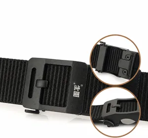Detail of 4.3cm nylon tactical belt with alloy automatic buckle and weave texture