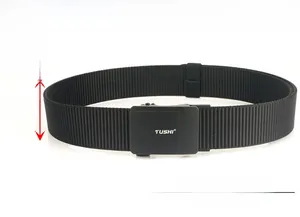 Vue détaillée de la ceinture tactique en nylon de 4,3 cm avec boucle automatique noire