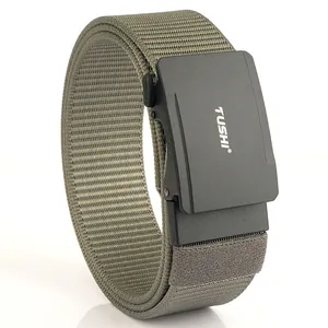 Ceinture tactique en nylon vert armée avec boucle automatique noire et texture tissée